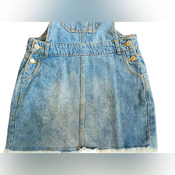 ✨Love Tree✨ Denim Overalls Mini Dress Size S - Picture 4 of 8